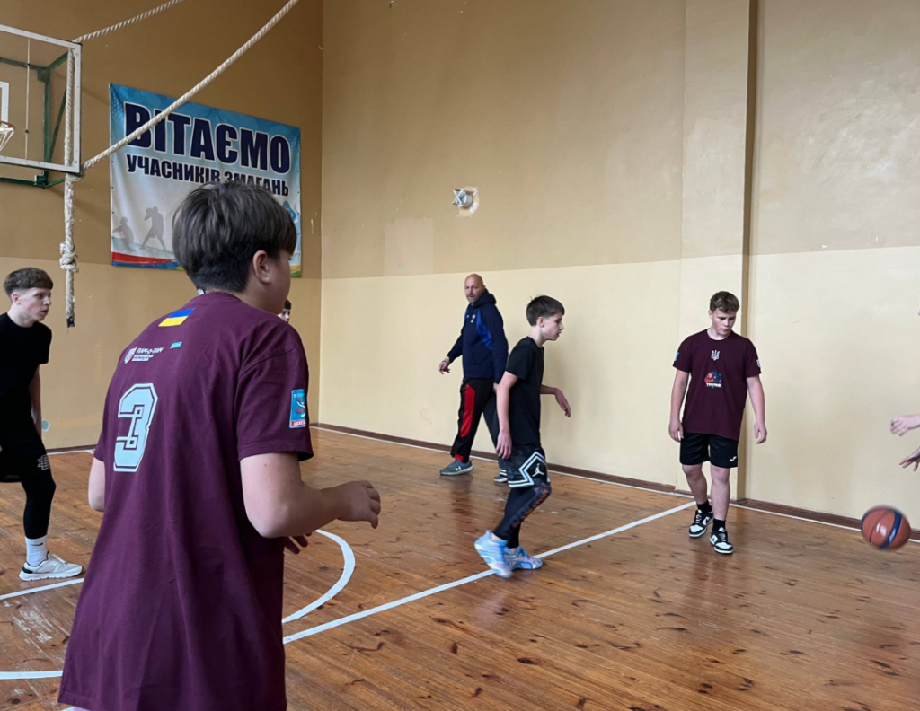 ІІ етап Всеукраїнських шкільних ліг «Пліч-о-пліч» з баскетболу