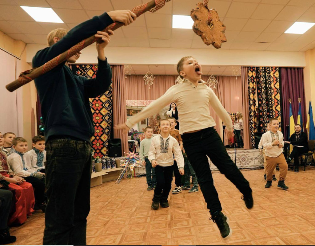 ВЕЧОРНИЦІ У ЛІЦЕЇ