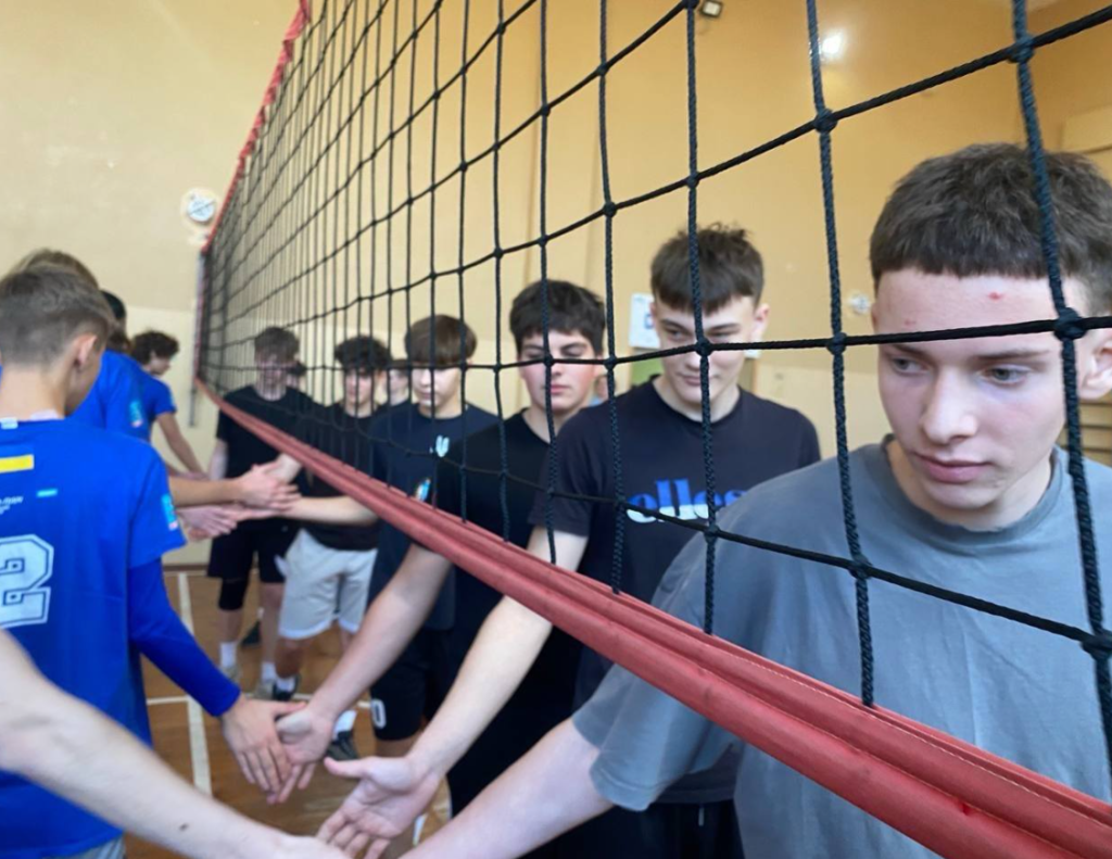 ІІ ЕТАП ВСЕУКРАЇНСЬКИХ ШКІЛЬНИХ ЛІГ «Пліч-о-пліч»